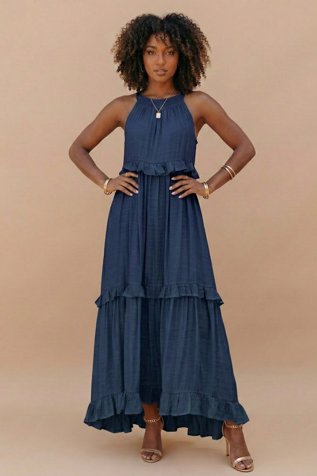 Women's Halter Neck Tiered Maxi Dress With Pockets, Flowy Ruffle Hem Summer Dress