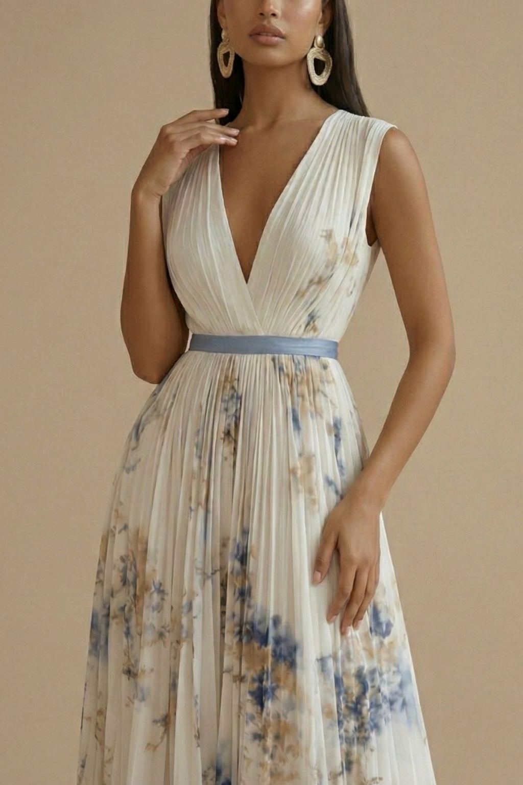 Women's Sleeveless Pleated Maxi Dress With V Neck and Waistband, Classic Maxi Silhouette