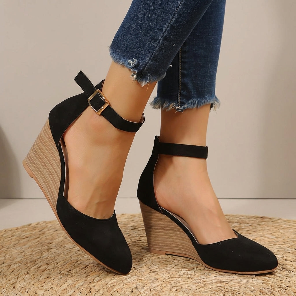 Women's Wedge Heels With Pointed Toe, Ankle Strap, And Buckle Fastening For Everyday Wear
