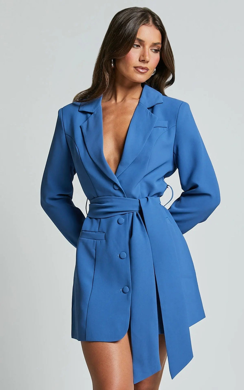 Women's Tailored Blazer Dress With Waist Belt For A Sleek, Structured Mini Silhouette