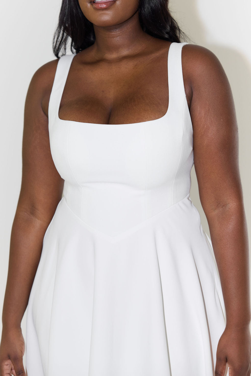 Women's Midi Dress Featuring A Flattering Fit, Cinched Waist, And Flowing Silhouette
