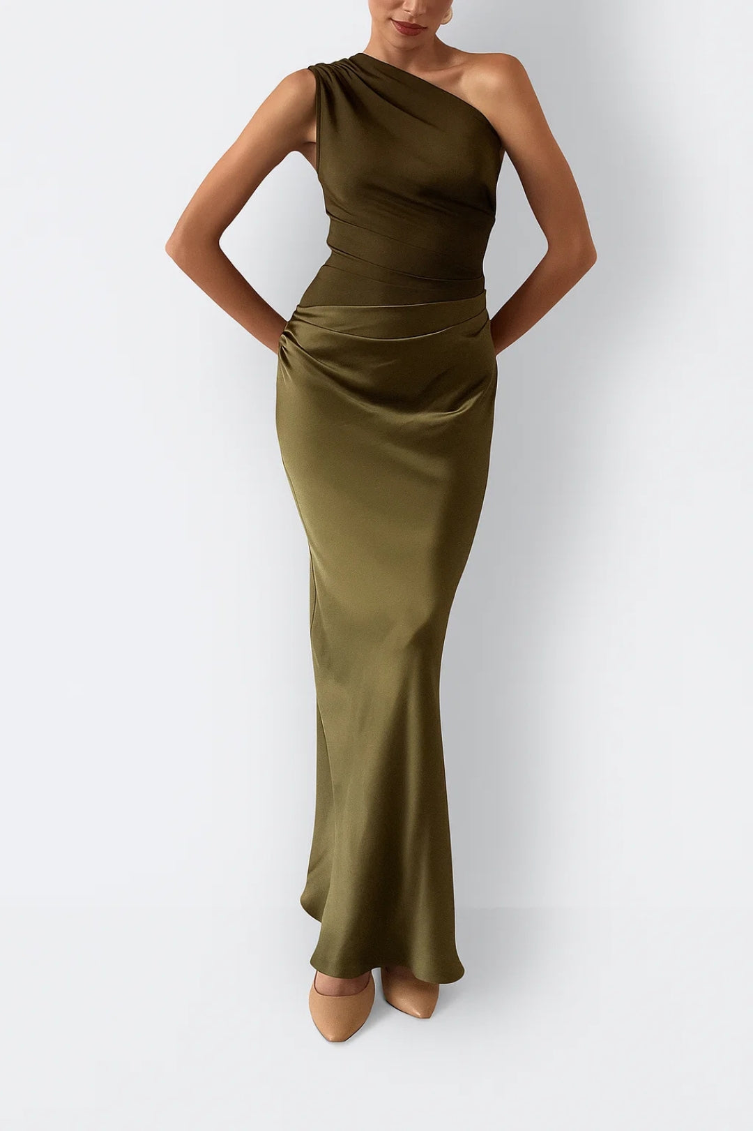 One-Shoulder Maxi Dress For Women With Sculpted Evening Silhouette And Modern Draped Finish