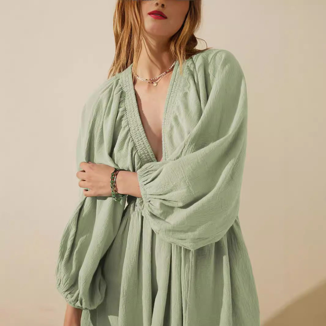 Women's V-Neck Mini Dress With Long Sleeve In A Relaxed Fit Silhouette For Everyday Wear
