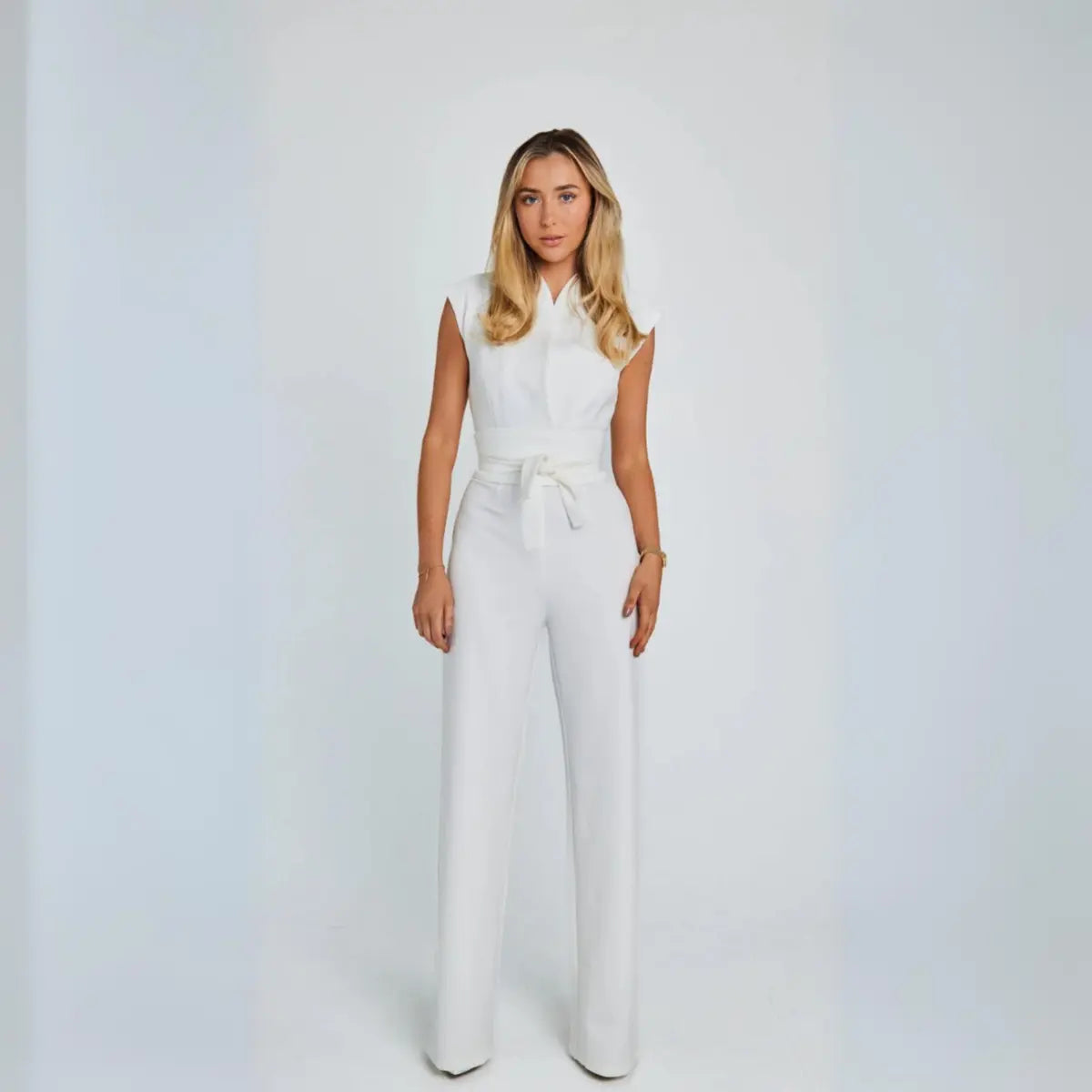 Women's Sleeveless Tailored Jumpsuit Featuring High Waist And Tie Back Design For Modern Wardrobe