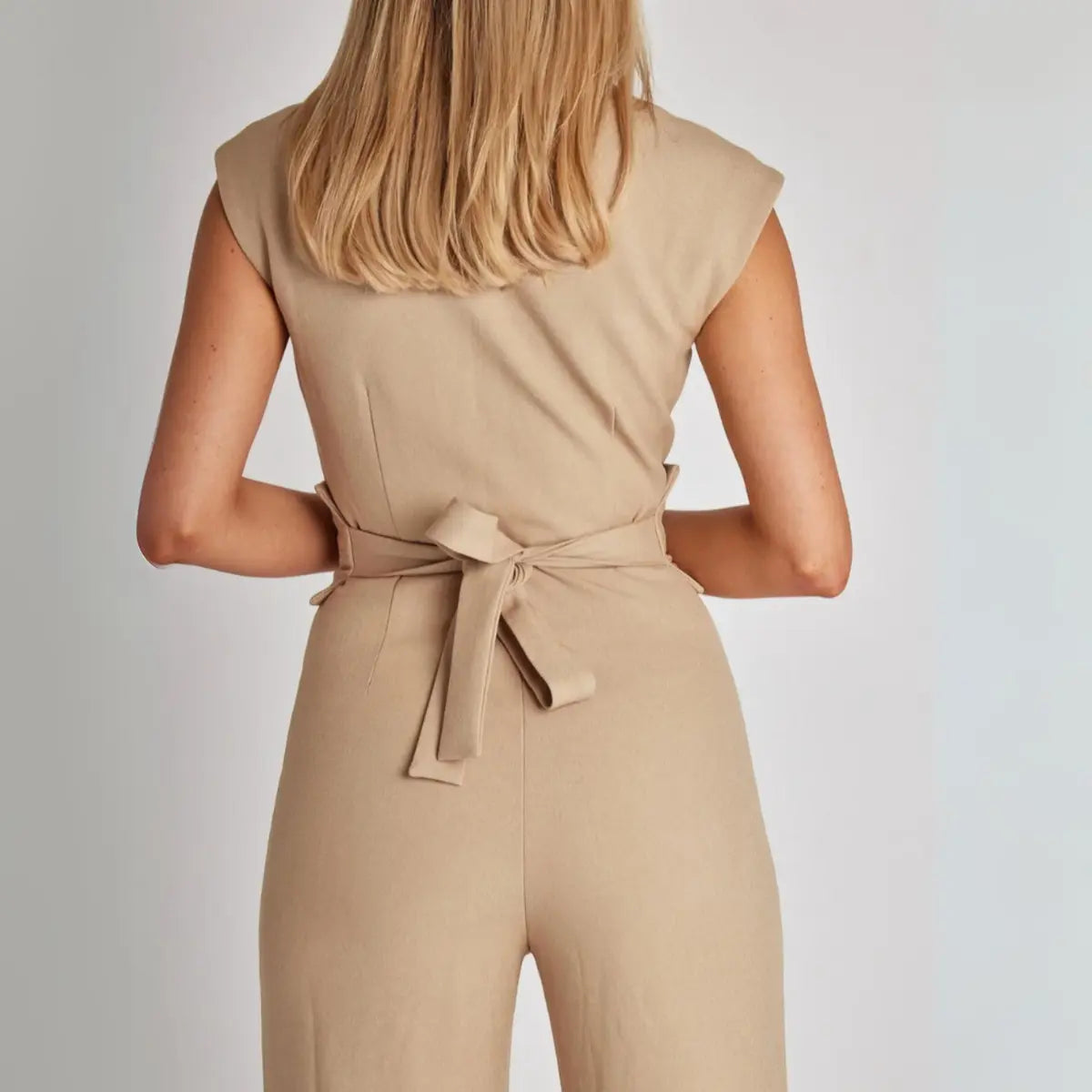 Women's Sleeveless Tailored Jumpsuit Featuring High Waist And Tie Back Design For Modern Wardrobe