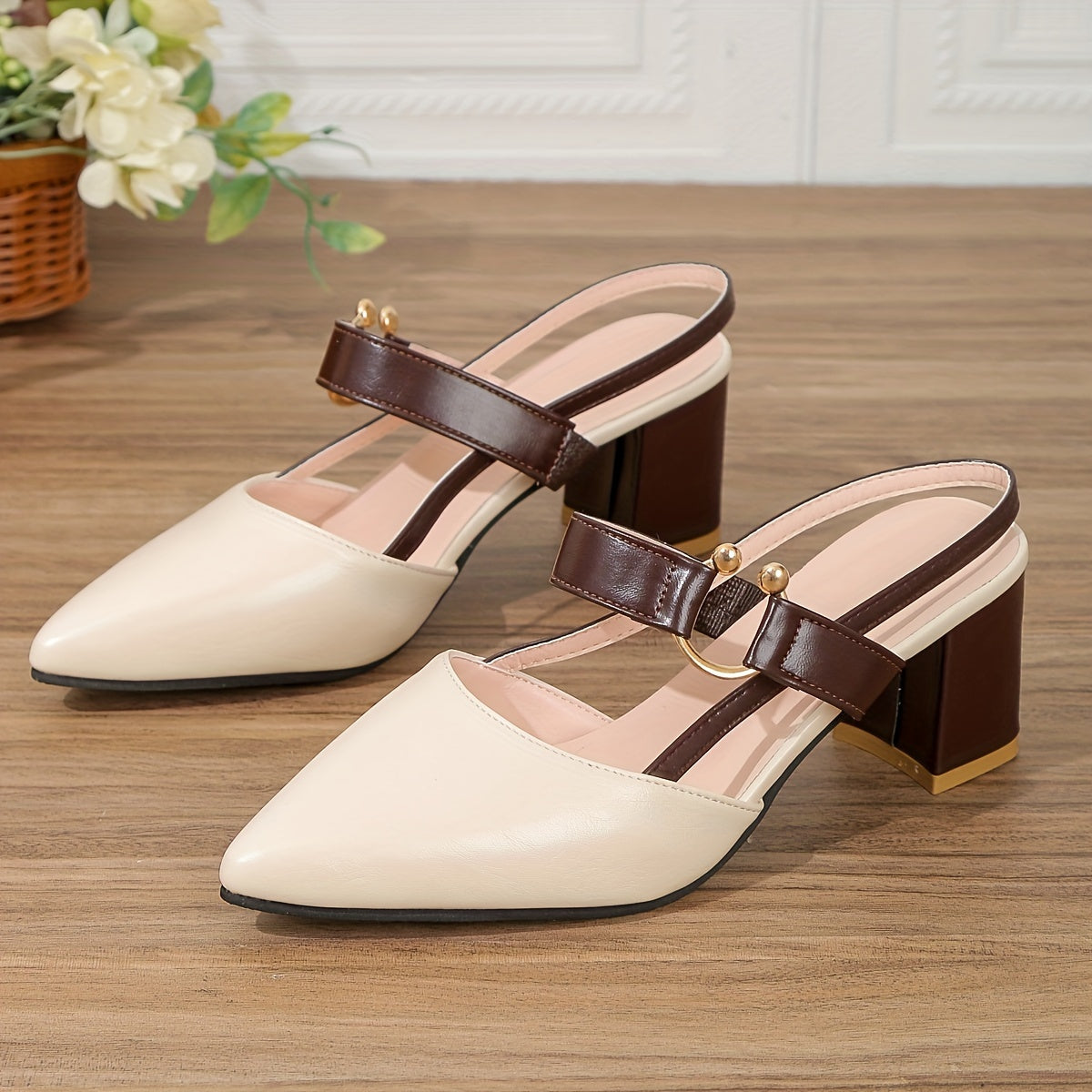 Women's Block Heel Slingback Court Shoes With Pointed Toe, Two-Tone Heels Featuring Contrast Vamp Strap And Gold Ring